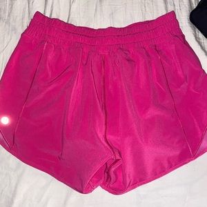 Lululemon hotty hot shorts